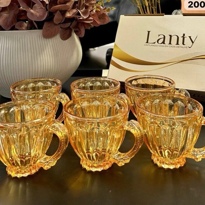 Jogo de Xícaras Chá e Café 200 ml Itália Âmbar Jogo 6 Peças Canecas Cristal douradas Luxuoso